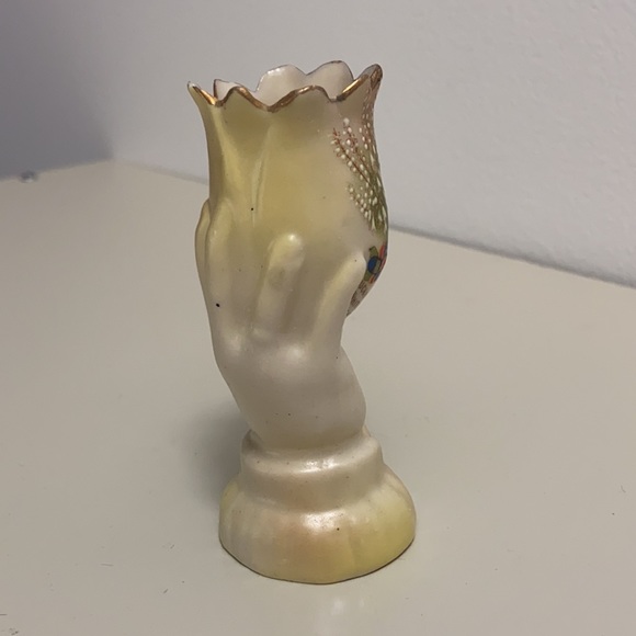 Vintage W&R Carlton China Stoke on Trent Lucky White Heather From Brighton Vase - Picture 12 of 14